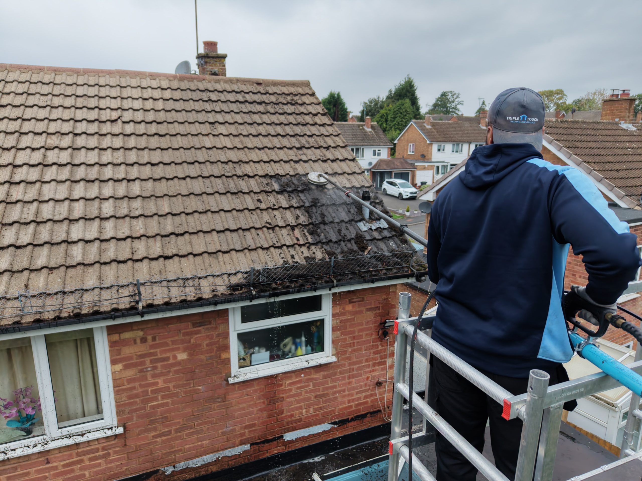 Roof Cleaning